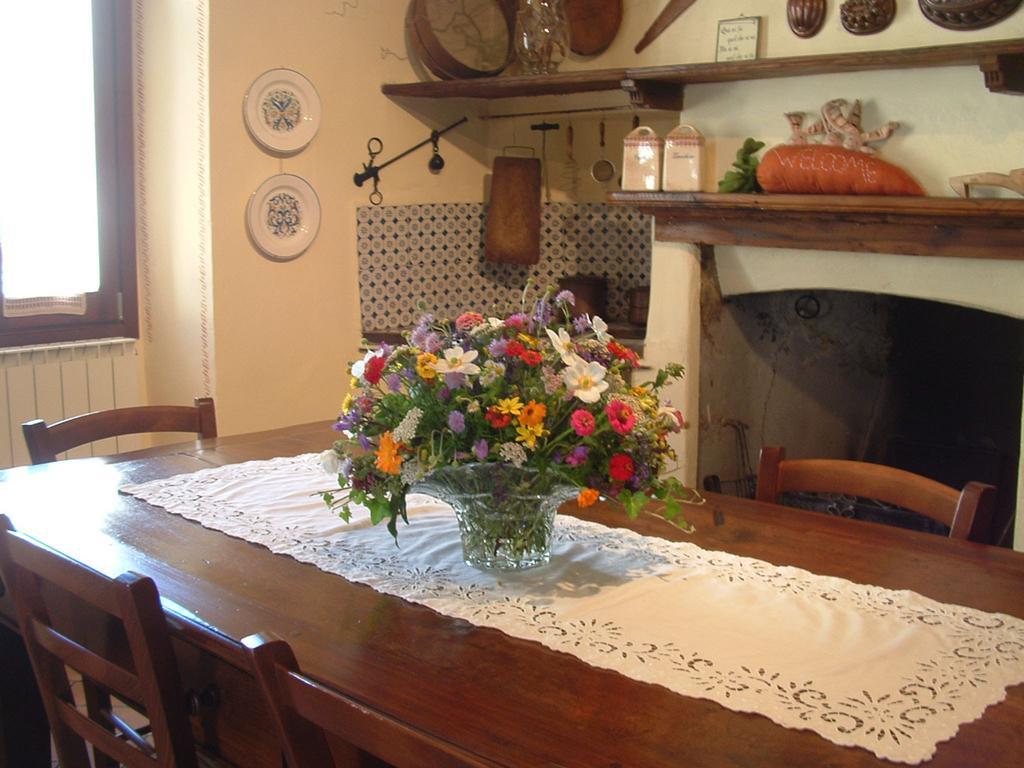 La Ca' Di Sala Bed and Breakfast Margno Eksteriør billede